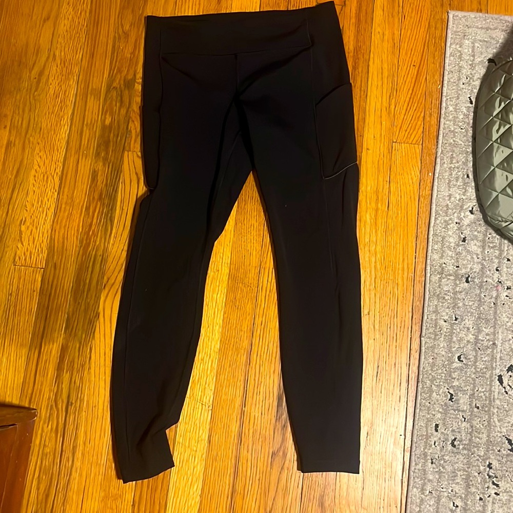 Lululemon black speed up, size 10